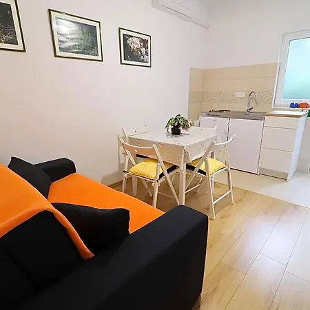 Nodilo - Comfort One Bedroom With Balcony And Sea View 3