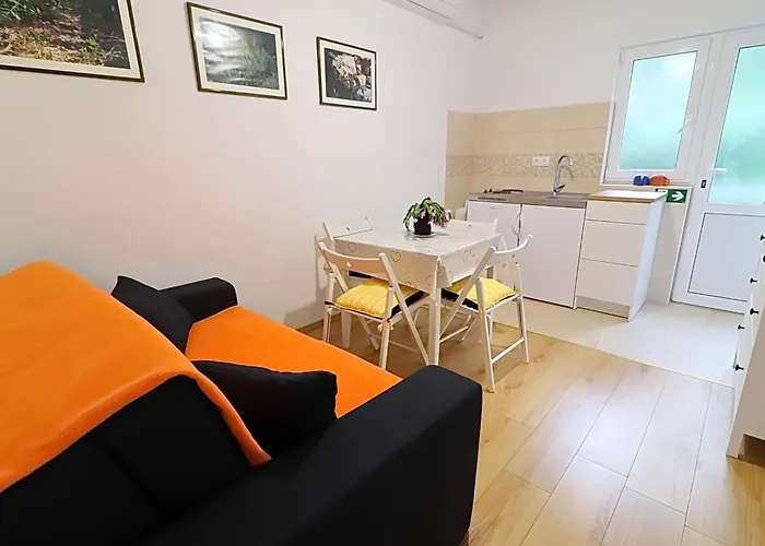 Nodilo - Comfort One Bedroom With Balcony And Sea View 3